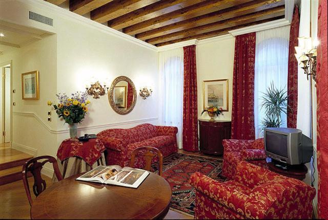 Suites Torre Dell'Orologio Wenecja Zewnętrze zdjęcie
